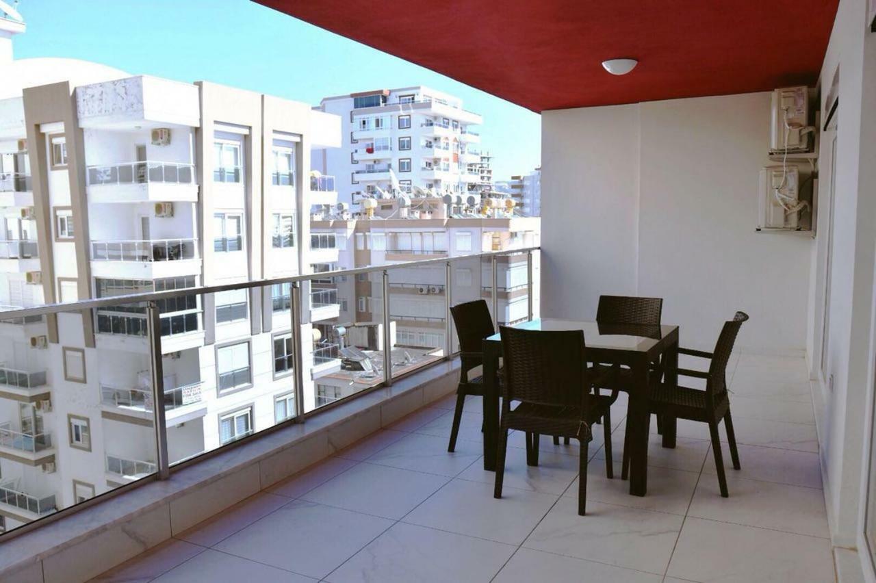 Arena Tower Apartament Alanya